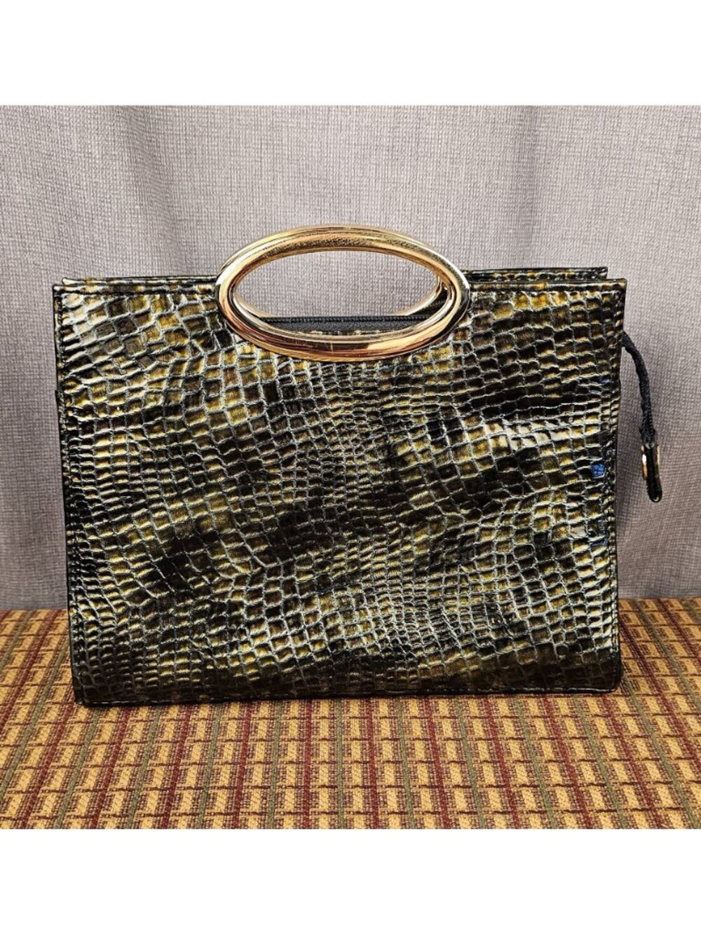 Bellini Crocodile-Embossed Evening Bag With Gold Handle - 9"x7" - Elegant Design